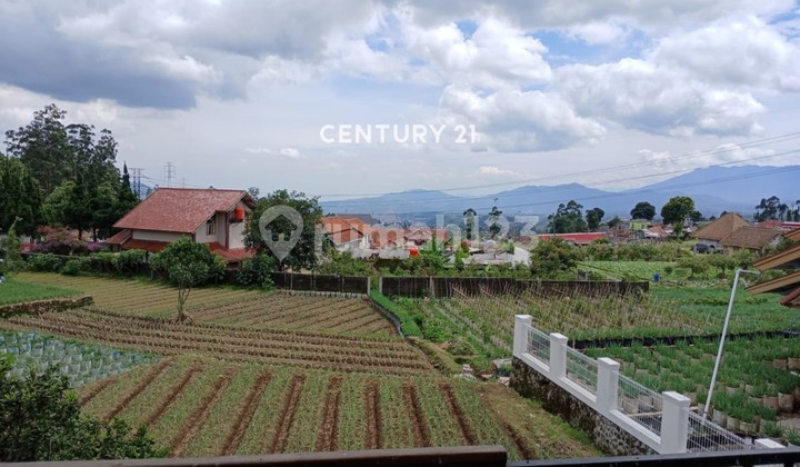 Villa Asri Bagus 2 Lantai SHM Di Ciasin Rancabali Ciwidey Bandung 2