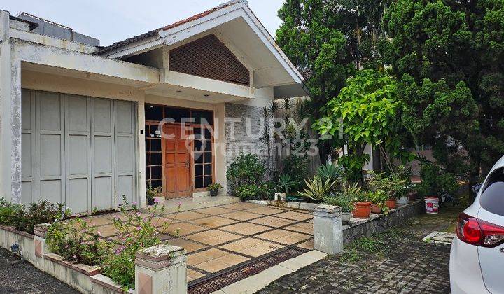 Rumah Adem Di Singgasana Pradana Lokasi Bagus 1