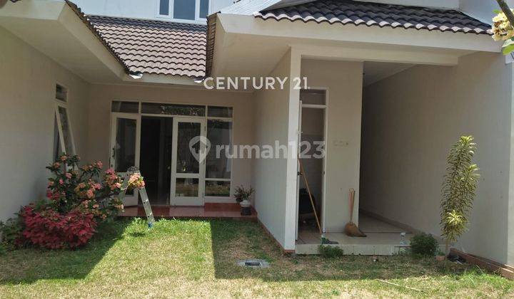 Rumah 2 Lantai Terawat Siap Huni Di Taman Kopo Indah 3 Bandung 1