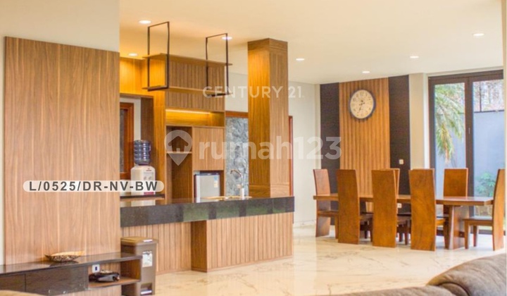 Villa Bagus 3 Floors Fully Furnished On Jl Raya Resort Dago Pakar