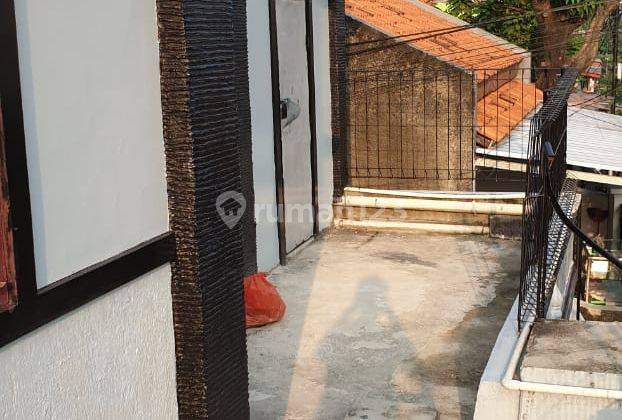 Rumah tinggal + kost lantai 2 siap huni