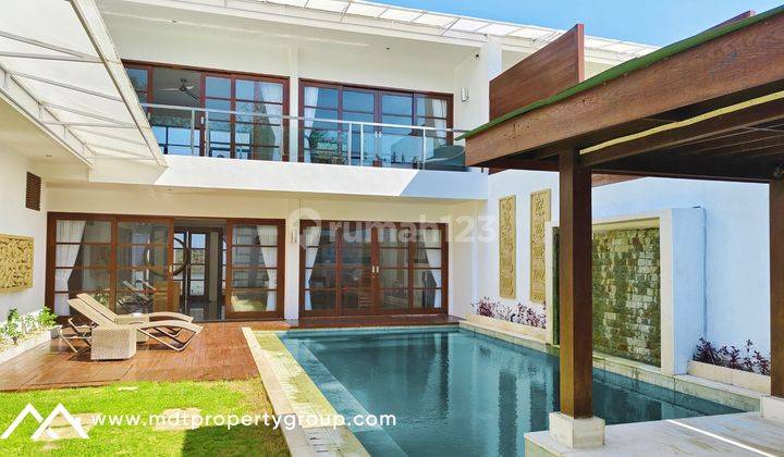 Luxurious Freehold Villa In Seminyak A Dream Home Awaits 1