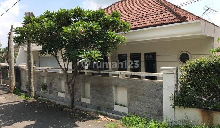 Disewakan rumah bagus modern 2 lantai bukit sari banyumanik 2