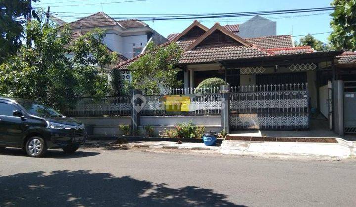 Rumah Indah Bersih Terawat Srondol Asri Banyumanik 1