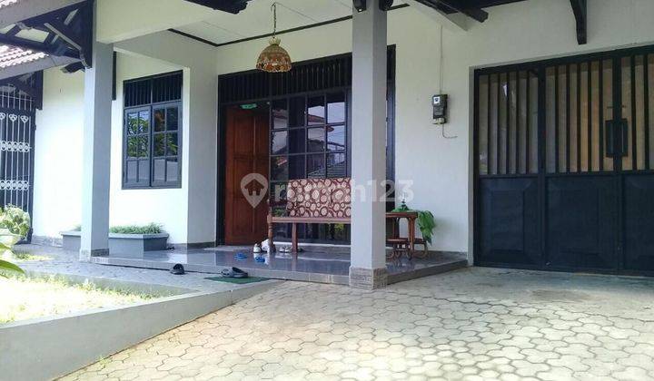 Dijual Rumah Modern Terawat Bersih Jalan Srondol Asri Banyumanik 2