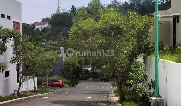 Disewakan Rumah Hook Cantik Height Hill, Panhill Tembalang 2