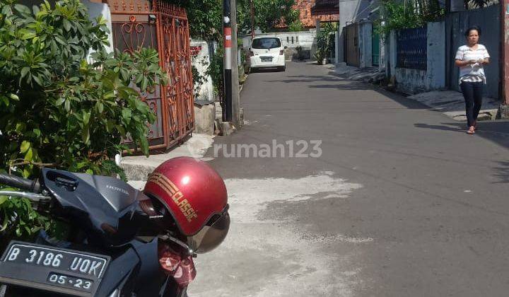 Di sewakan rumah di Utan kayu Jakarta Timur 3