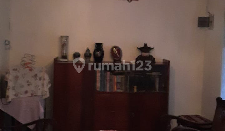 Rumah Di Daerah Brumbungan Kota Semarang 2