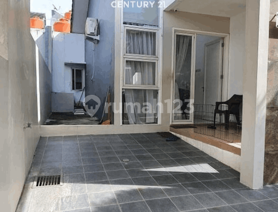 Rumah Elite di Kawasan Candi Golf Semarang 2