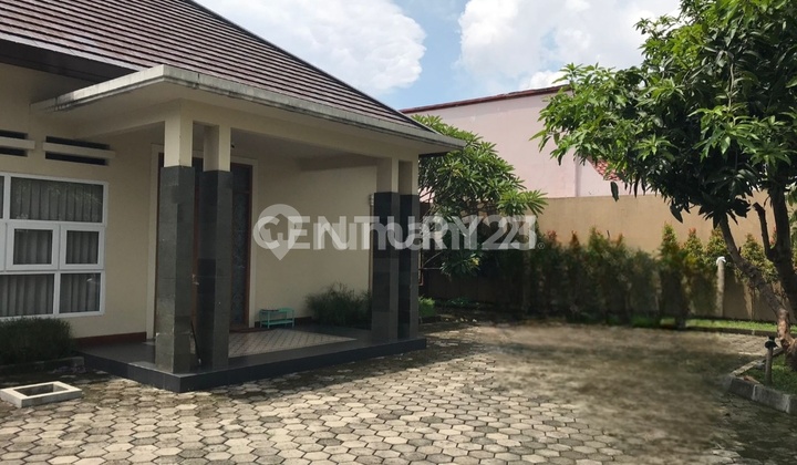 Rumah Asri Di Semarang Atas, Bebas Banjir,taman Dan Halaman Luas 1