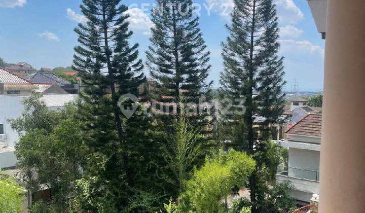 Dijual Rumah 3 Lantai Daerah Bukitsari Semarang 2