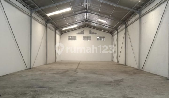 Gudang Siap Pakai, Kondisi Bagus dan Bersih 1