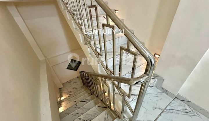 Star 3 Guest House Strategic Location in Surakarta 2