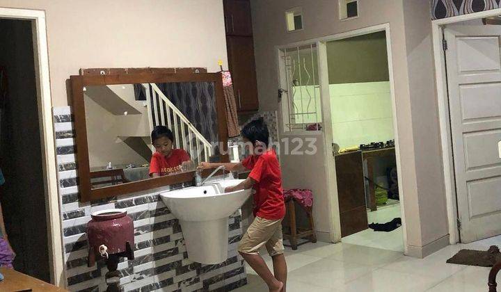 Rumah 3 Lantai Model Jawa Di Perkici Sektor 5, Tangerang Selatan 2