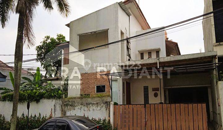 Rumah Modern Minimalis  Siap Huni Semi-furnished Di Komplek Cikini, Sektor 7-Bintaro  1