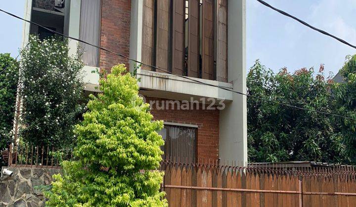 Rumah Besar Konsep Villa 3 Lantai Plus Basement Di Ciater Tangsel 1