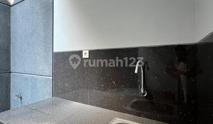Rumah Minimalis Stock Baru Di Kebayoran Bintaro 2