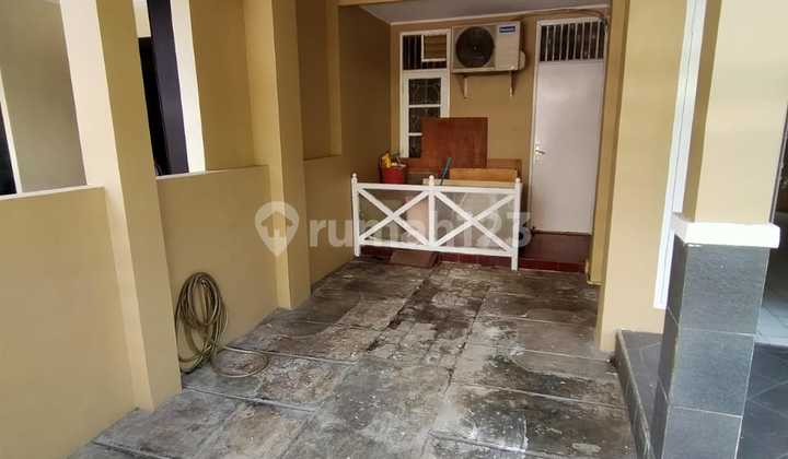 Simple House Strategic Location In Bintaro@sector 5 2