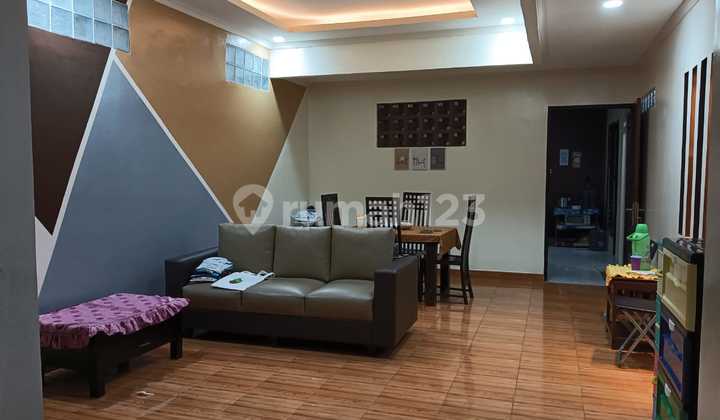 Good Single-Story House Ready to Occupy, Rare Find in BSD Ciater. 2