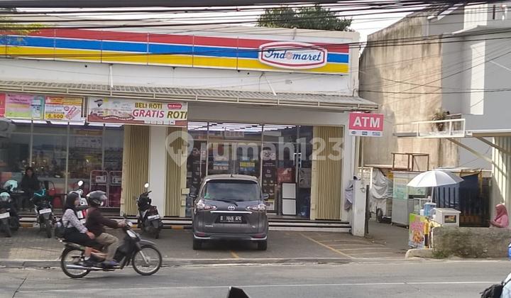 Shop House and House on Cihanjuang Main Road, Bandung 2