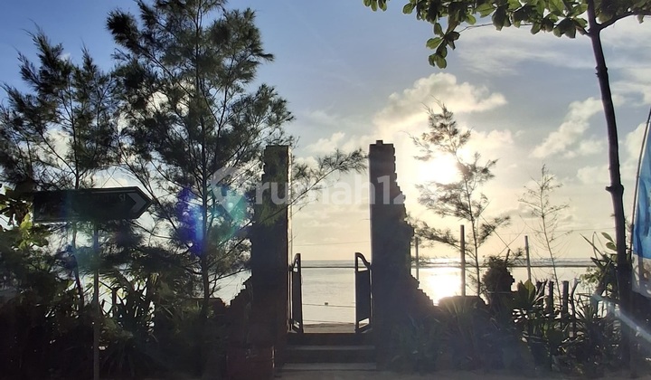 Resort Hotel Beach View at Ujung Genteng Sukabumi