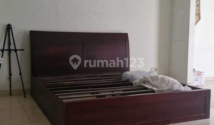 Old House Hook Position in Tanjung Barat Tanjung Mas 2