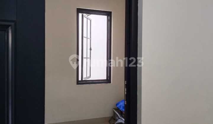 Rumah Brand New Siap Huni Semi Furnished Di Graha Bintaro Bsd Rumah Brand New Siap Huni Semi Furnished Di Graha Bintaro Bsd