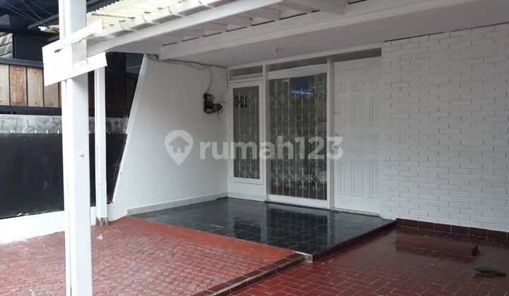 Single-Story Freehold House in Pinang Emas, Pondok Indah Single-Story Freehold House in Pinang Emas, Pondok Indah