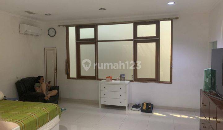 Jual Cepat Rumah Siap Huni Jalan 3 Mobil di Gading Kirana 2