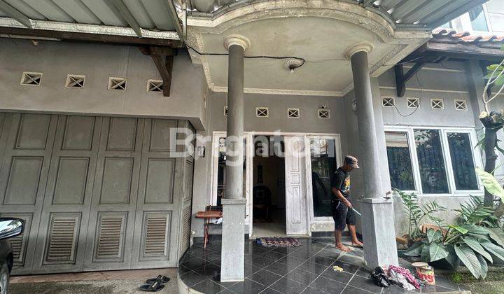 Rumah minimalis komplek macan buah batu 2