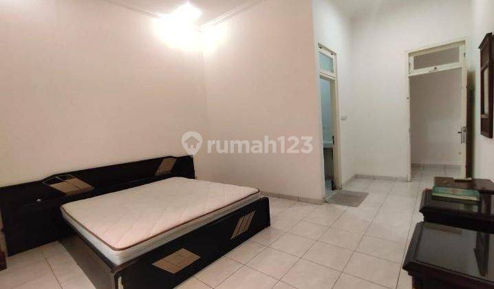 Rumah Bagus Furnished di Mugas, Semarang 2