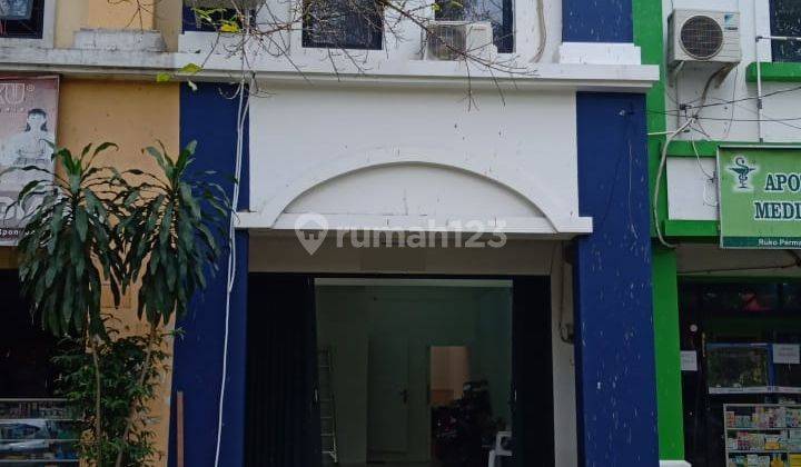 Ruko 3 Lantai Taman Royal 1 Permata Niaga Nego 13