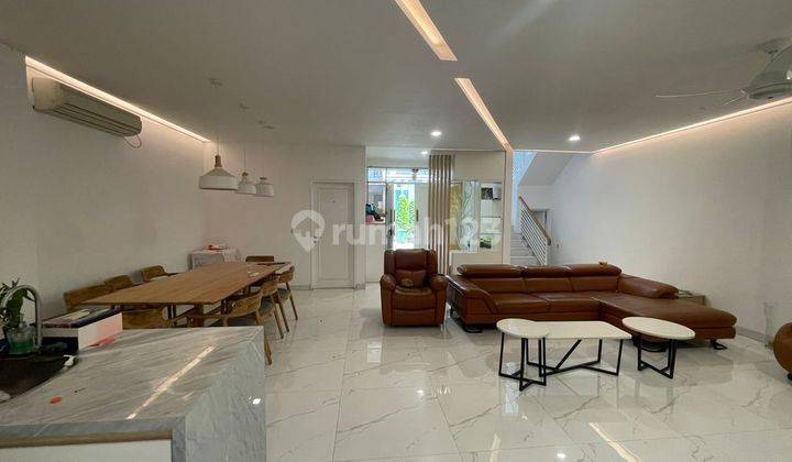 Rumah Cantik Golf lake Residence 12