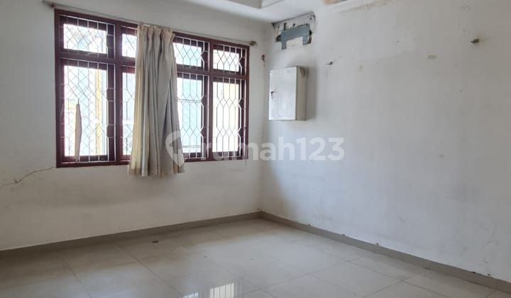 For Sale 3-Story Muara Karang House Nice SHM South 2