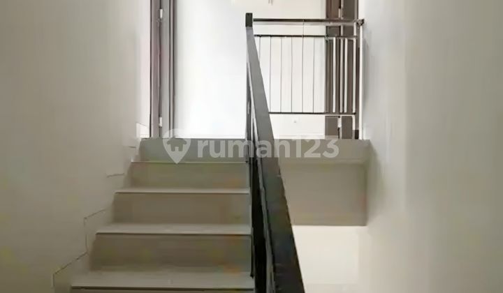 Dijual Rumah Kuningan Village Pik 2 di Pantai Indah Kapuk 2 2