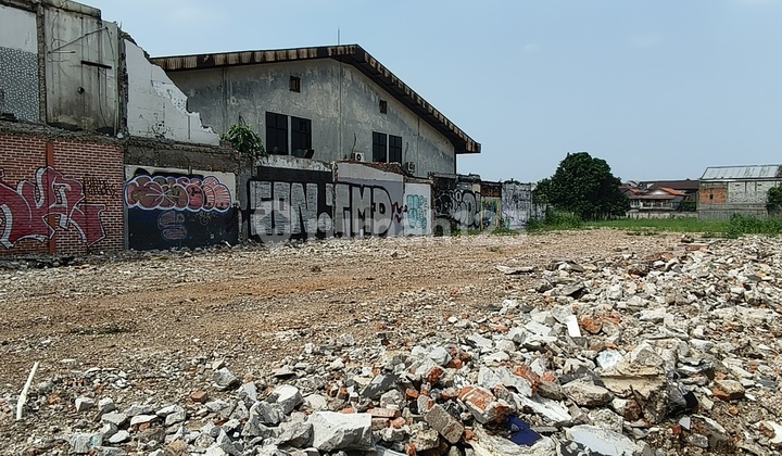 Dijual Tanah Komersil di Jln Haji Nawi 6351M² HGB