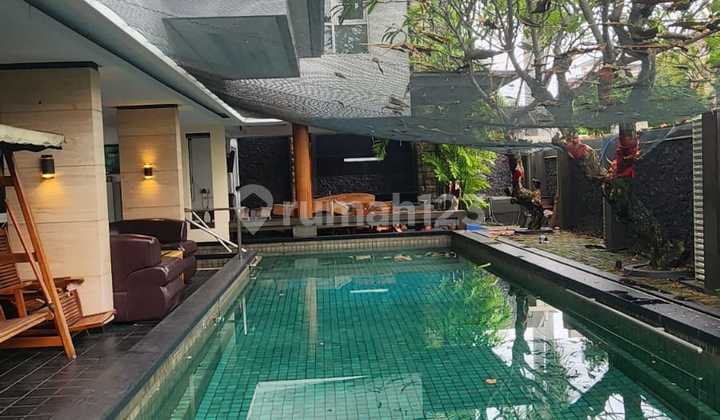 For Sale: Luxurious ******** House, Comfortable and Lush