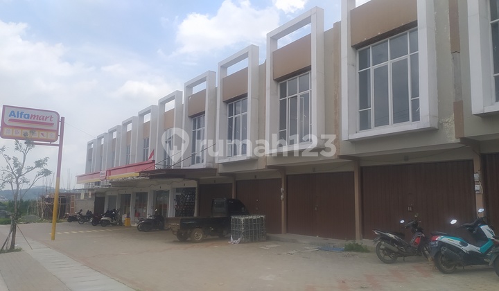 Ruko siap pakai untuk usaha di puri harmoni citeureup 4