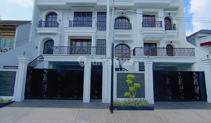 Dijual Rumah Baru Mewah Klasik Di Kreo Nempel Petukangan Jaksel 2