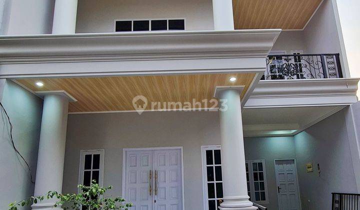 Rumah Baru Siap Huni Design Eropa Klasik Di Megapolitan Cinere  2