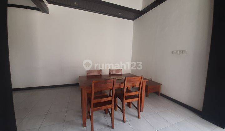 Villa For Rent Available In Kerobokan 5