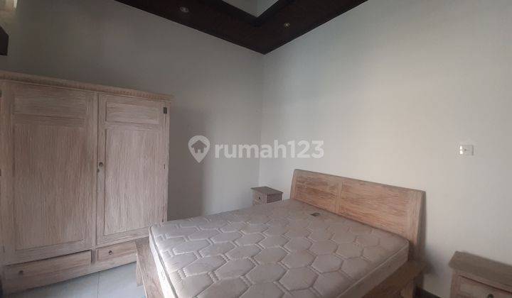 Villa For Rent Available In Kerobokan 15