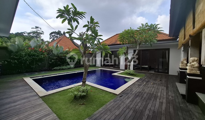 Villa available for annual rental in the Kerobokan area