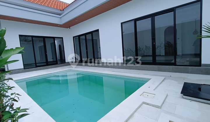 Brand New Villa Available In Berawa Area Brand New Villa Available In Berawa Area
