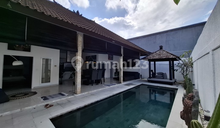 Villa Tersedia untuk Disewa di Kawasan Seminyak
