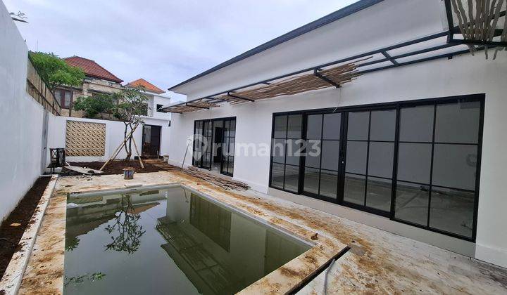 Upcoming Villa For Longterm Lease Seminyak Area 1