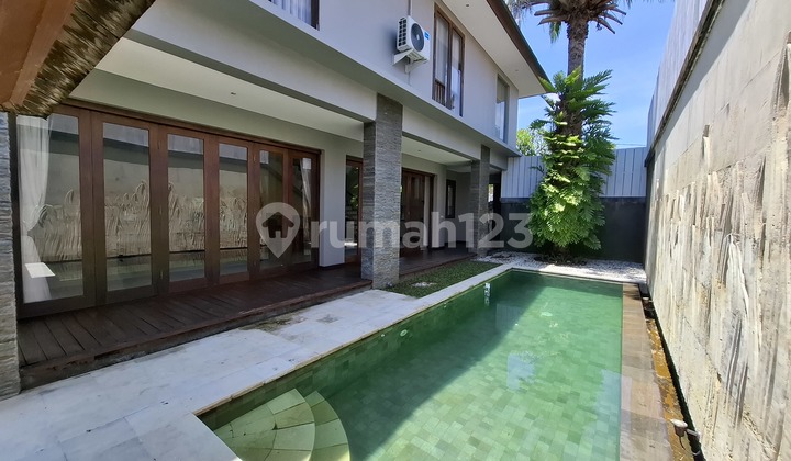 Villa For Yearly Rental in Seminyak Area Villa For Yearly Rental in Seminyak Area