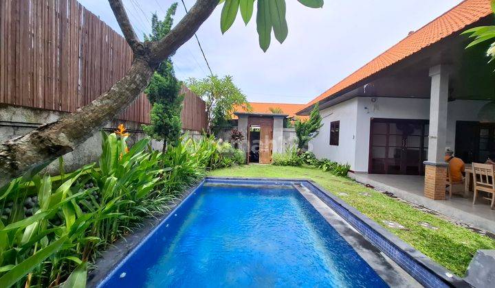 Available Villa For Longterm Lease In Kerobokan Area 1