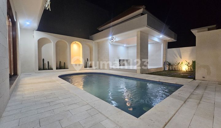 Brand New Villa For Rent in Seminyak area Brand New Villa For Rent in Seminyak area