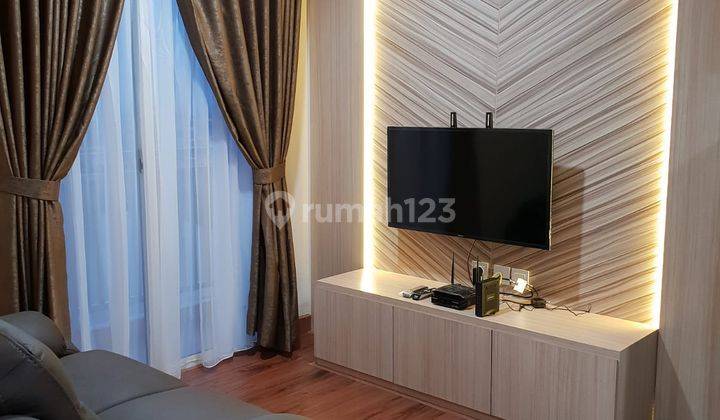 Di Sewa Apartemen Keren 3 Kamar Tidur  1